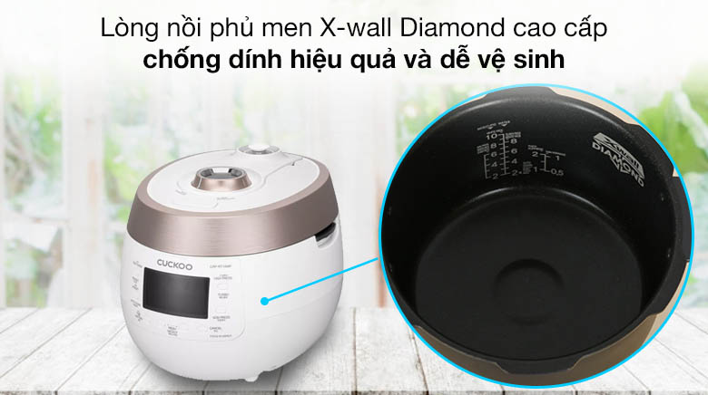 Lòng nồi chông dính - Nồi cơm áp suất điện tử Cuckoo 1.8 lít CRP-RT1008F/WHPGVN