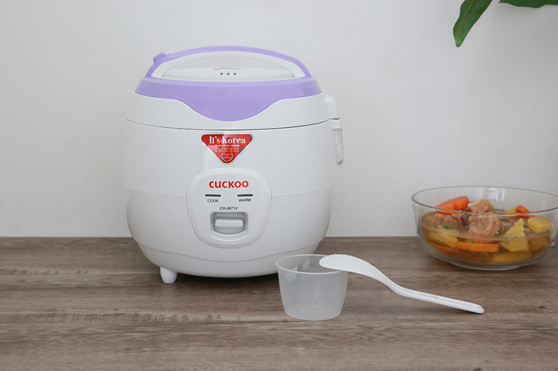 Nồi cơm điện CUCKOO CR-0671/VWVNCV MÀU TÍM DUNG TÍCH 1.0L 5