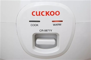 Nồi cơm điện Cuckoo CR-0671V màu tím